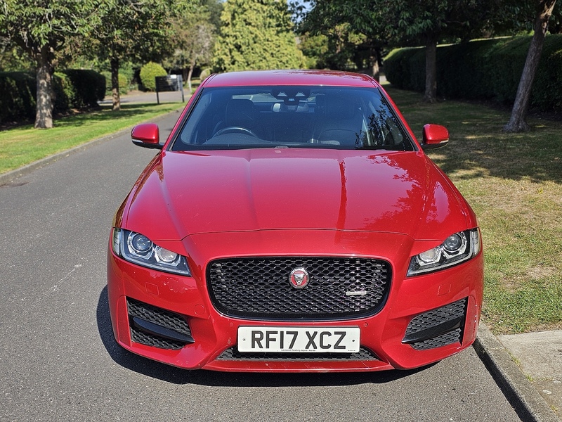 Jaguar d R-Sport Saloon 2.0 Automatic Diesel