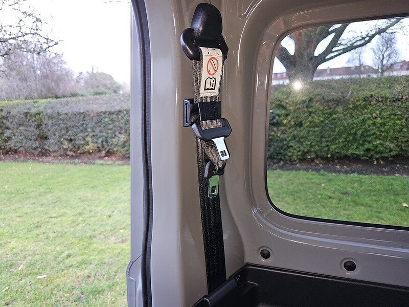 Suzuki Sierra 4WD JC 1.5 3dr SUV Automatic Petrol