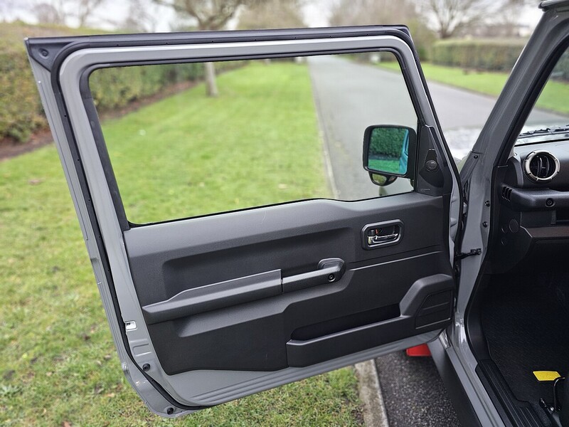 Suzuki Sierra 4WD JC 1.5 3dr SUV Automatic Petrol