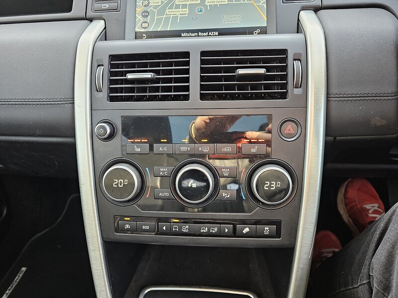 Land Rover 2.2 SD4 HSE SUV 5dr Diesel Auto 4WD Euro 5 (s/s) (190 ps)