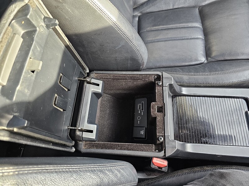 Land Rover 2.2 SD4 HSE SUV 5dr Diesel Auto 4WD Euro 5 (s/s) (190 ps)