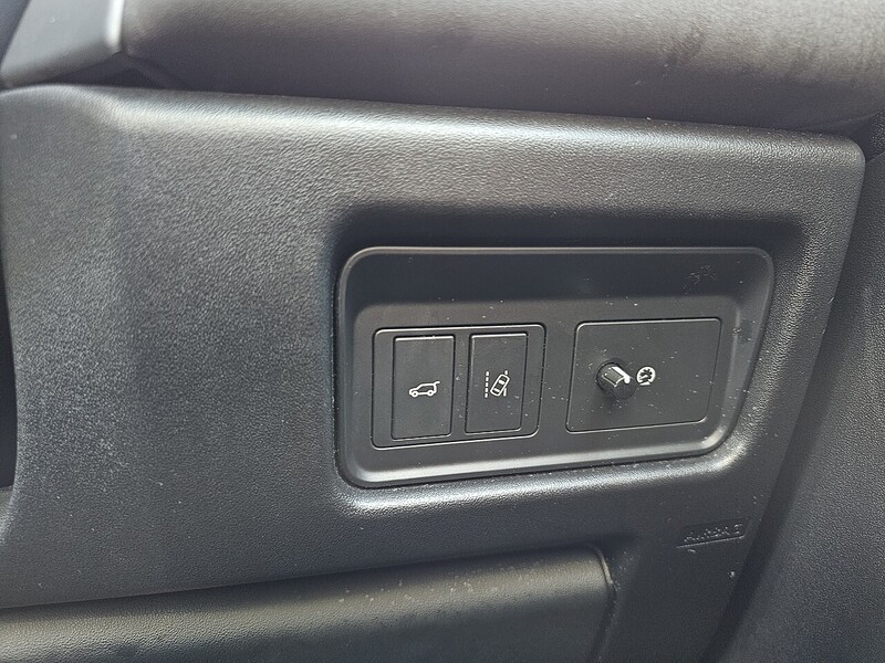 Land Rover 2.2 SD4 HSE SUV 5dr Diesel Auto 4WD Euro 5 (s/s) (190 ps)