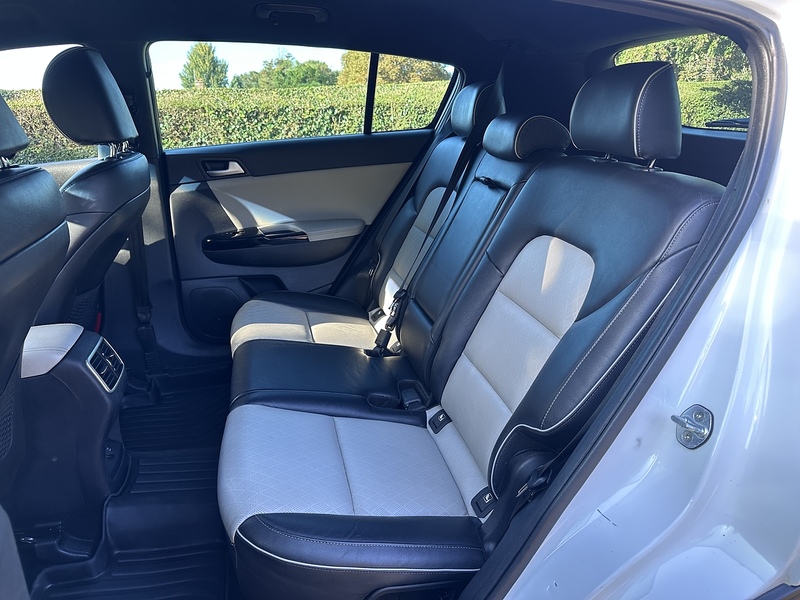 Kia CRDi GT-Line Edition SUV 1.7 Manual Diesel