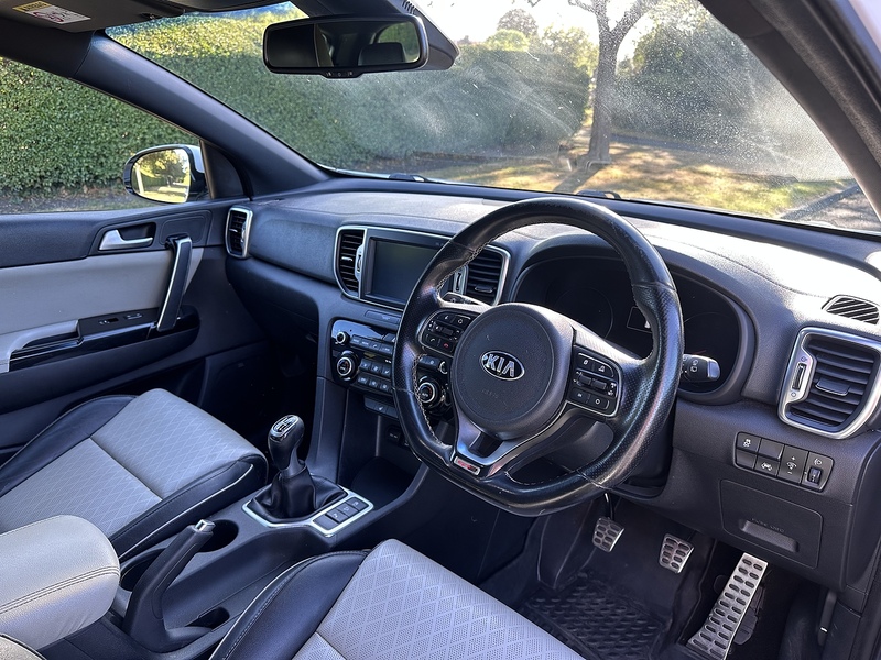 Kia CRDi GT-Line Edition SUV 1.7 Manual Diesel