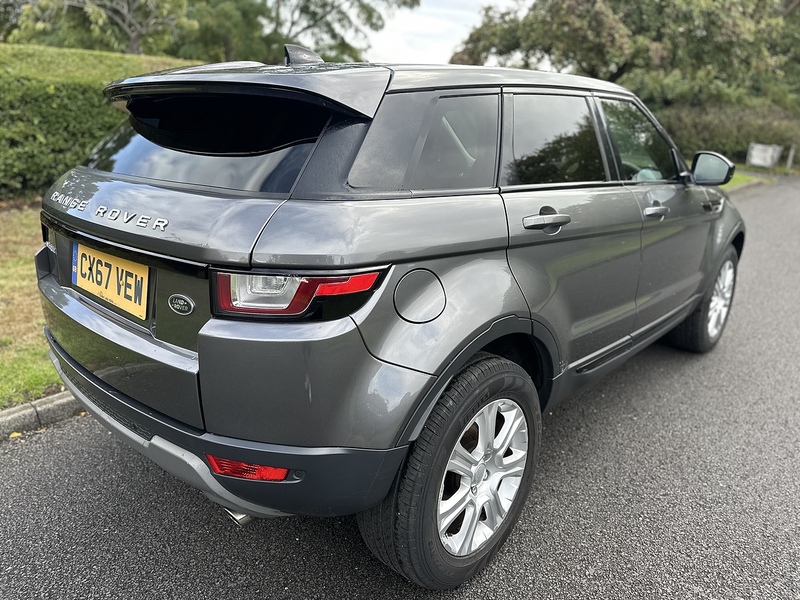 Land Rover eD4 SE Tech SUV 2.0 Manual Diesel