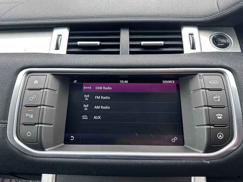 Land Rover eD4 SE Tech SUV 2.0 Manual Diesel