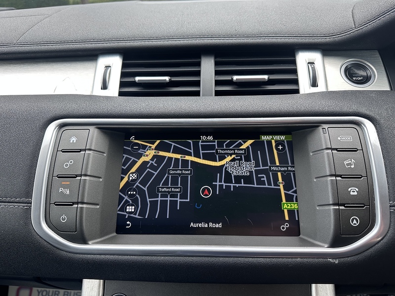 Land Rover eD4 SE Tech SUV 2.0 Manual Diesel