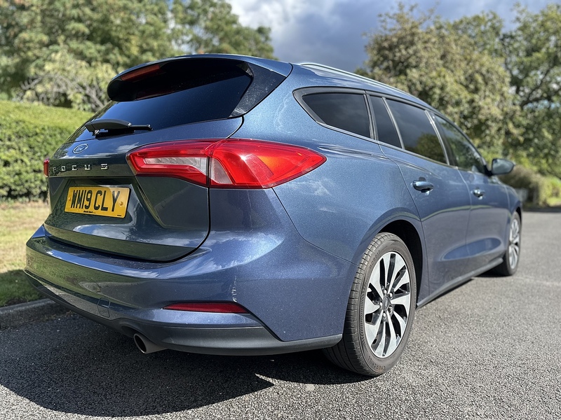 Ford T EcoBoost Zetec Estate 1.0 Manual Petrol