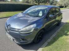 Renault Clio TCe Signature Nav