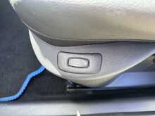 Renault Clio TCe Signature Nav