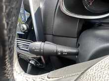 Renault Clio TCe Signature Nav