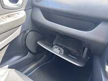 Renault Clio TCe Signature Nav