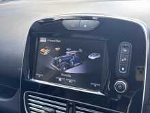 Renault Clio TCe Signature Nav