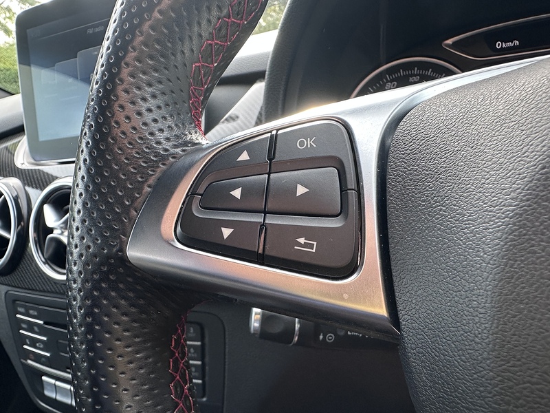 Mercedes-Benz B200d AMG Line MPV 2.1 Manual Diesel