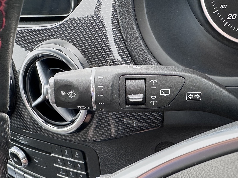 Mercedes-Benz B200d AMG Line MPV 2.1 Manual Diesel