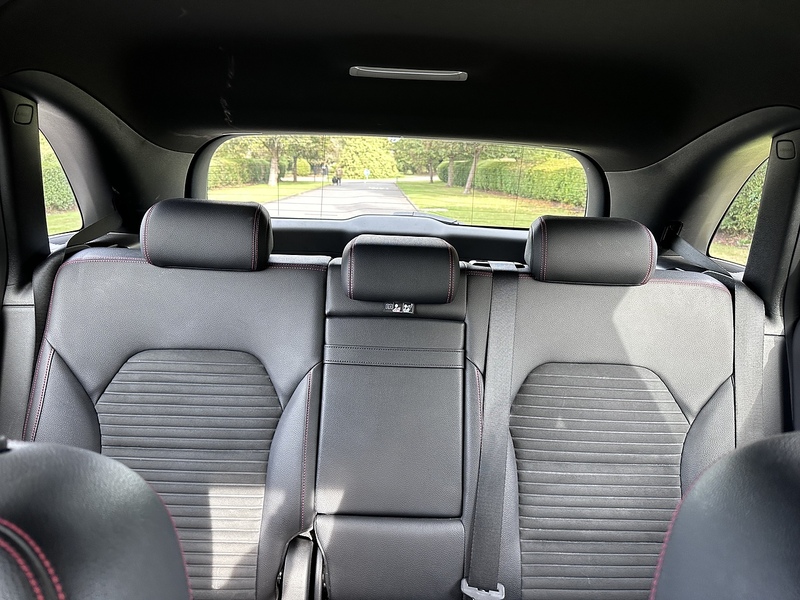 Mercedes-Benz B200d AMG Line MPV 2.1 Manual Diesel