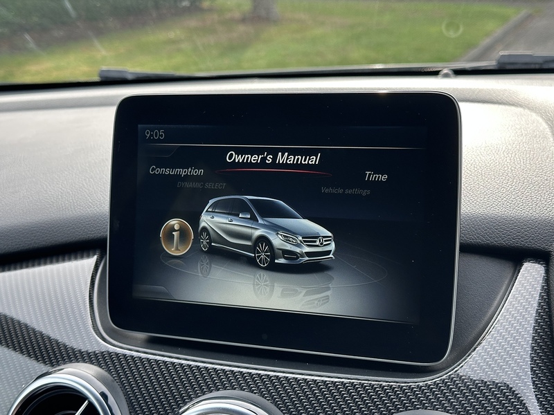 Mercedes-Benz B200d AMG Line MPV 2.1 Manual Diesel