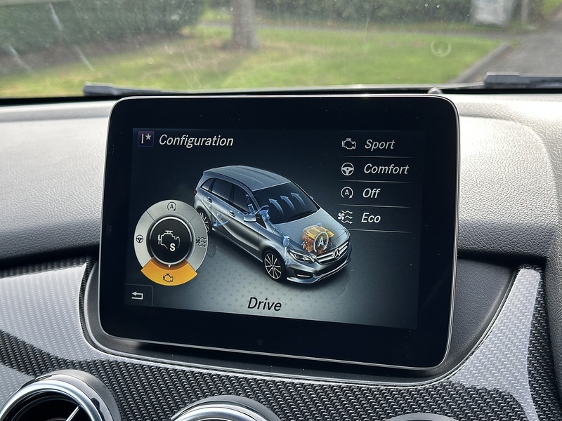 Mercedes-Benz B200d AMG Line MPV 2.1 Manual Diesel