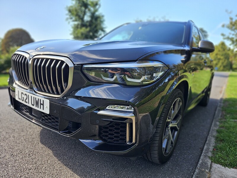BMW M50i V8 SUV 4.4 Automatic Petrol