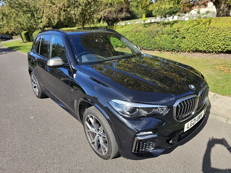 BMW M50i V8 SUV 4.4 Automatic Petrol