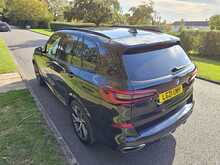 BMW X5 M50i V8 