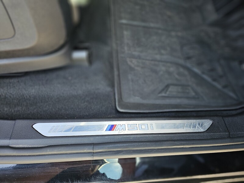 BMW M50i V8 SUV 4.4 Automatic Petrol