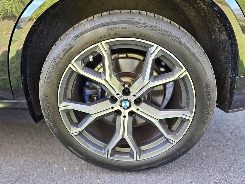 BMW M50i V8 SUV 4.4 Automatic Petrol