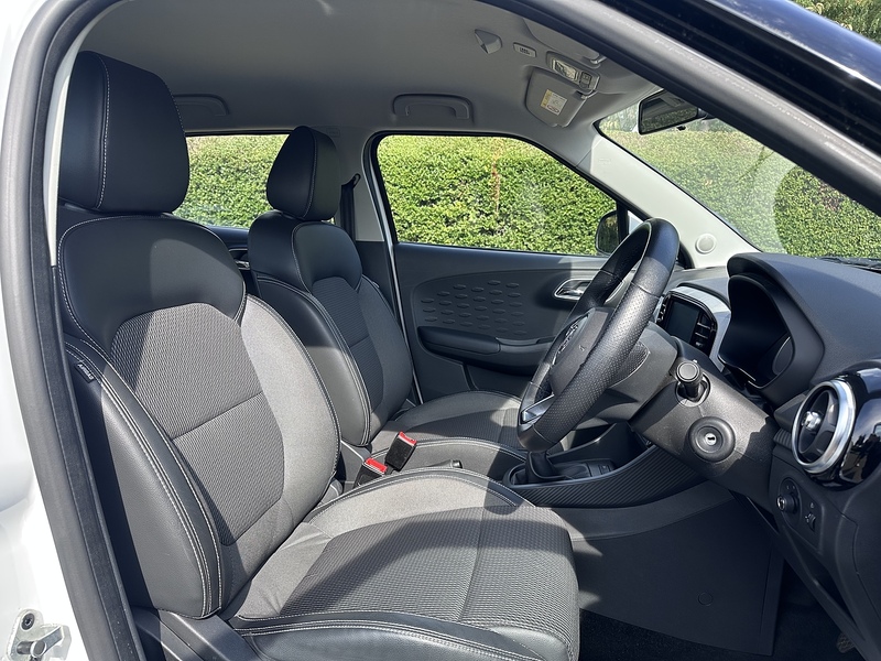 MG VTi-TECH Exclusive Nav Hatchback 1.5 Manual Petrol