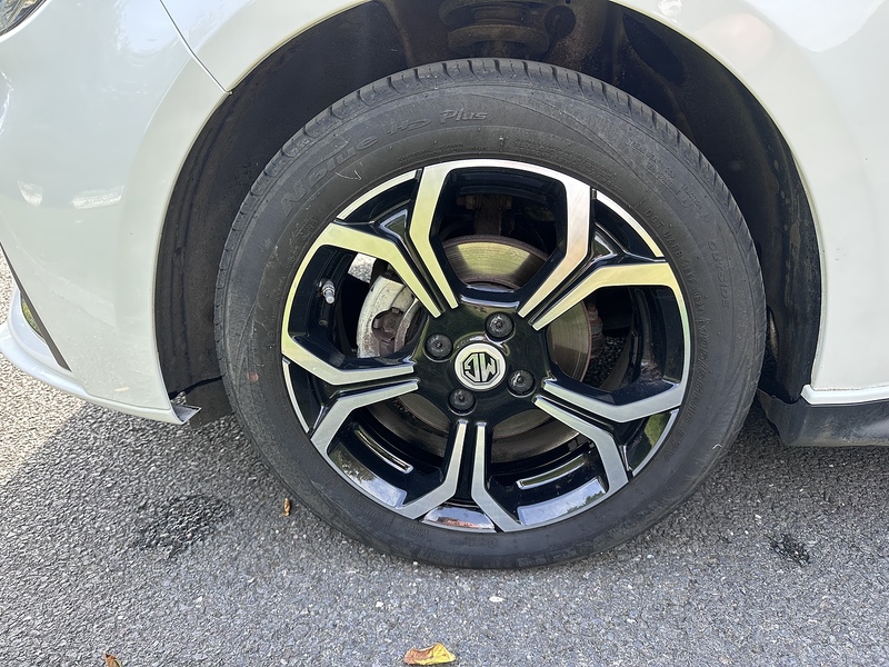 MG VTi-TECH Exclusive Nav Hatchback 1.5 Manual Petrol