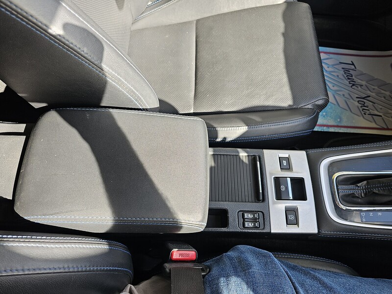 Subaru i GT Estate 1.6 Automatic Petrol