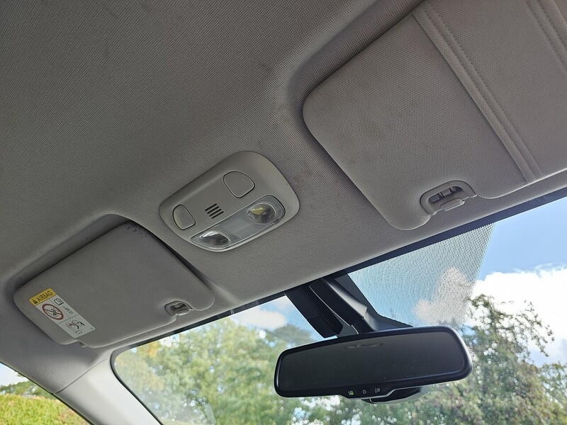 Subaru i GT Estate 1.6 Automatic Petrol