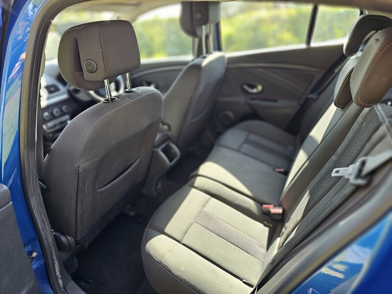 Renault 2.0 16V Dynamique TomTom Hatchback 5dr Petrol CVT Euro 5 (140 ps)