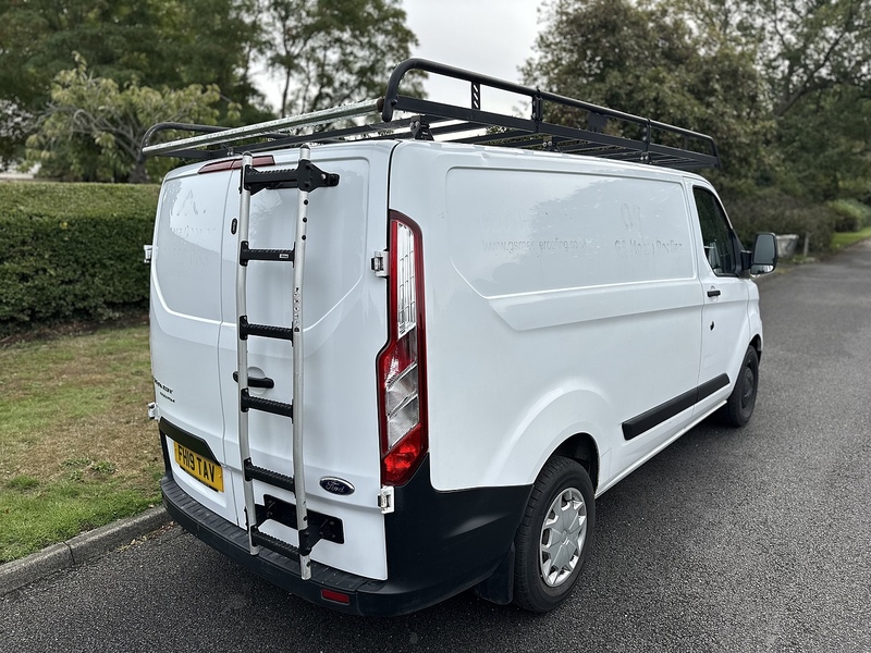 Ford 300 EcoBlue Panel Van 2.0 Manual Diesel