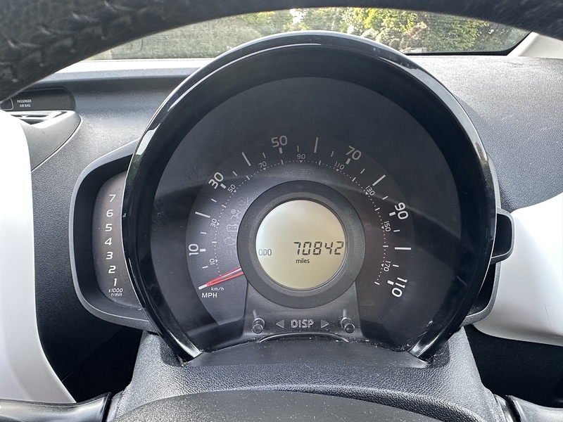 Peugeot VTi PureTech Allure Hatchback 1.2 Manual Petrol