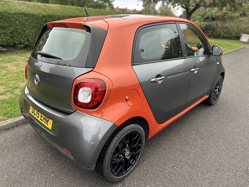 Smart Edition 1 Hatchback 1.0 Manual Petrol