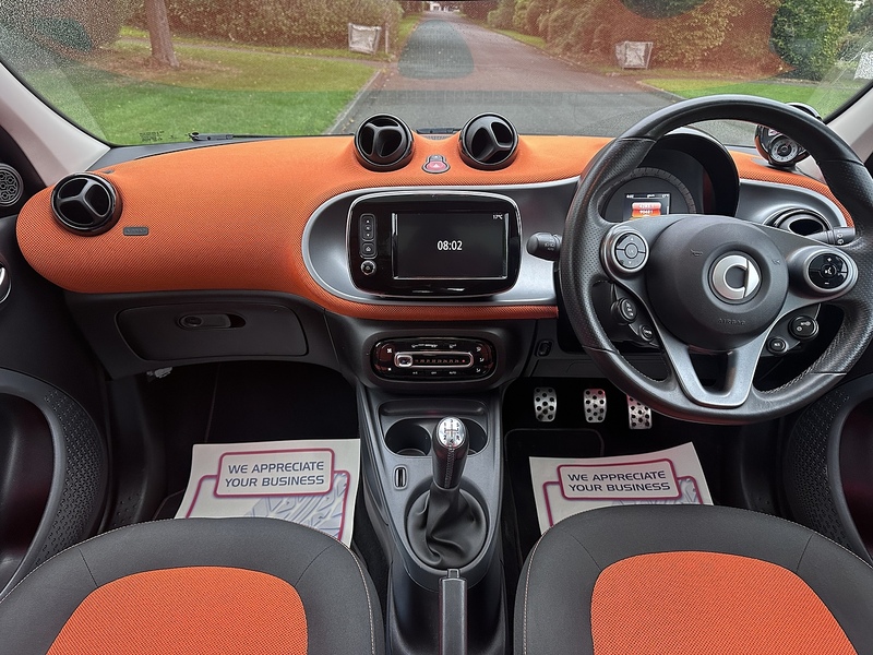 Smart Edition 1 Hatchback 1.0 Manual Petrol