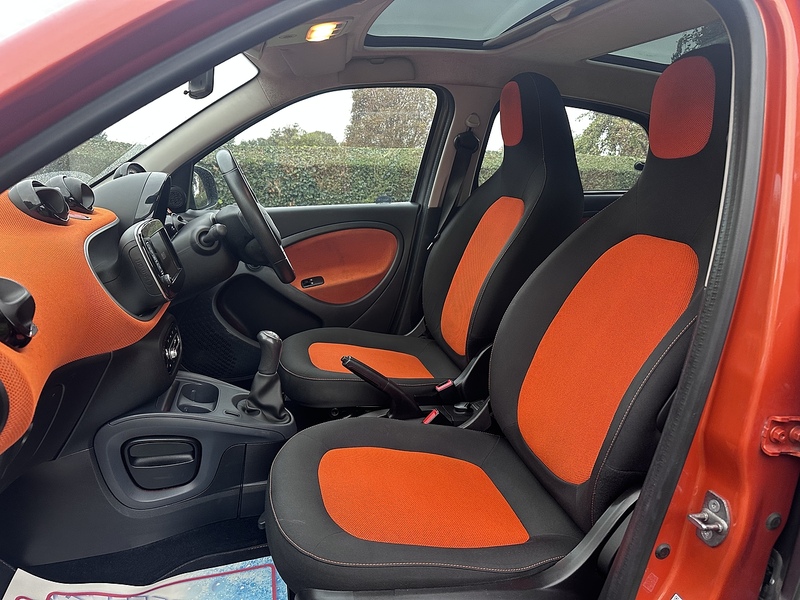 Smart Edition 1 Hatchback 1.0 Manual Petrol