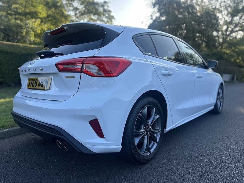 Ford T EcoBoost ST-Line Hatchback 1.0 Manual Petrol