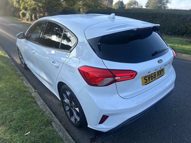 Ford T EcoBoost ST-Line Hatchback 1.0 Manual Petrol