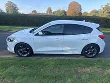 Ford Focus T EcoBoost ST-Line 