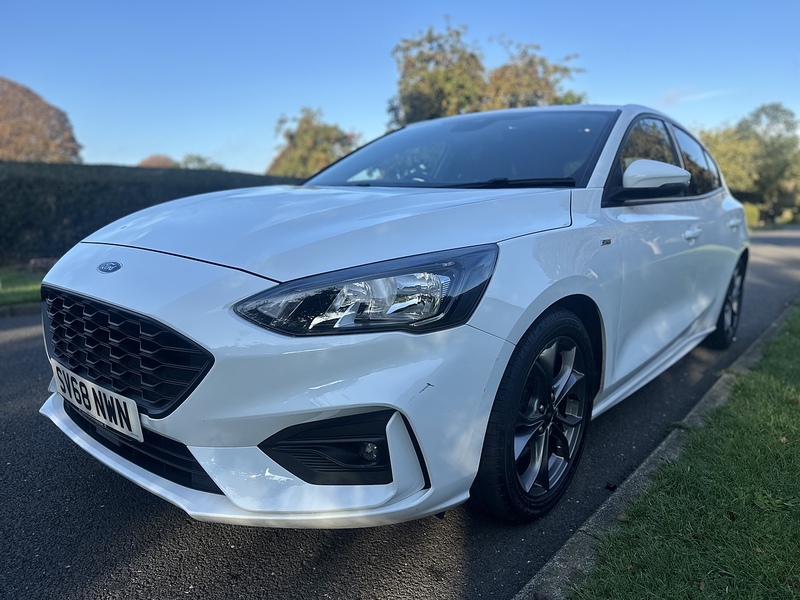 Ford T EcoBoost ST-Line Hatchback 1.0 Manual Petrol