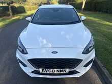 Ford Focus T EcoBoost ST-Line 