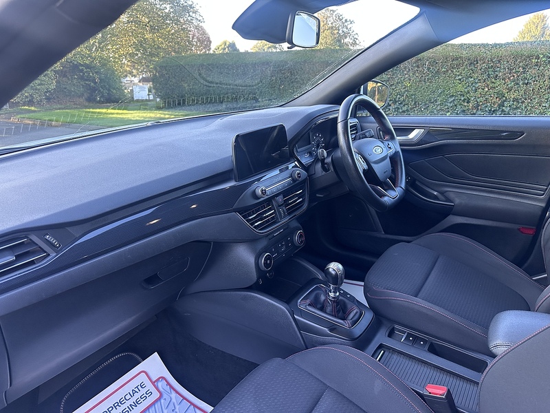 Ford T EcoBoost ST-Line Hatchback 1.0 Manual Petrol