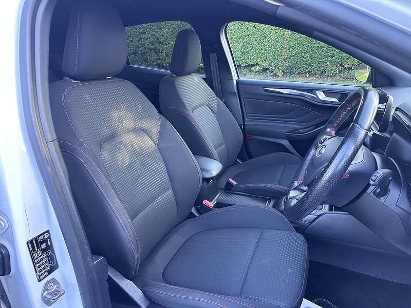 Ford T EcoBoost ST-Line Hatchback 1.0 Manual Petrol