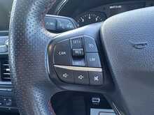 Ford Focus T EcoBoost ST-Line 