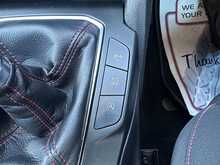 Ford Focus T EcoBoost ST-Line 