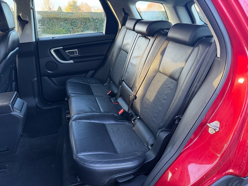 Land Rover 2.0 eD4 SE SUV 5dr Diesel Manual Euro 6 (s/s) (5 Seat) (150 ps)