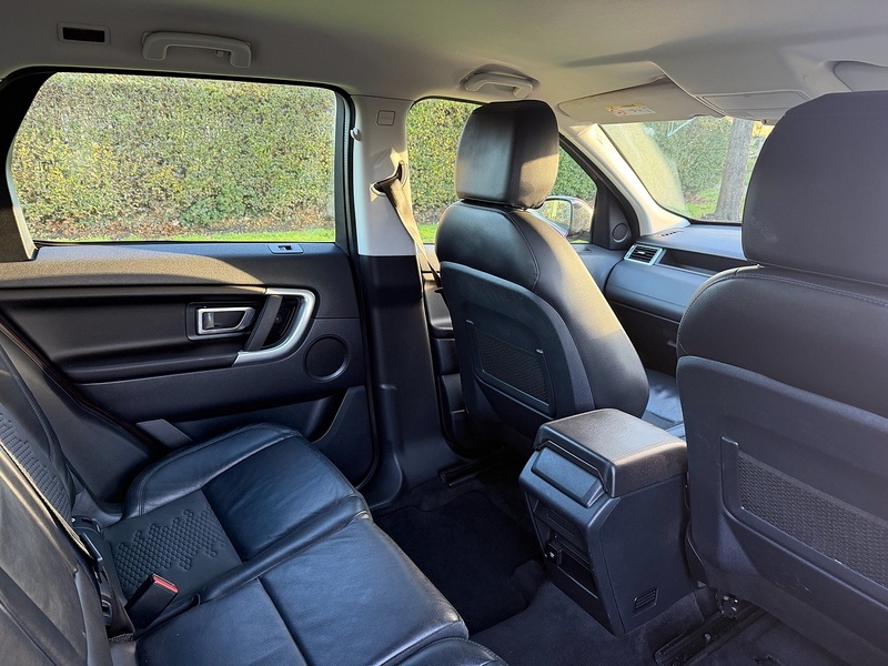 Land Rover 2.0 eD4 SE SUV 5dr Diesel Manual Euro 6 (s/s) (5 Seat) (150 ps)