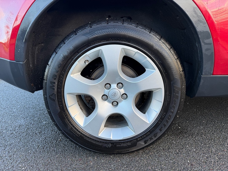 Land Rover 2.0 eD4 SE SUV 5dr Diesel Manual Euro 6 (s/s) (5 Seat) (150 ps)