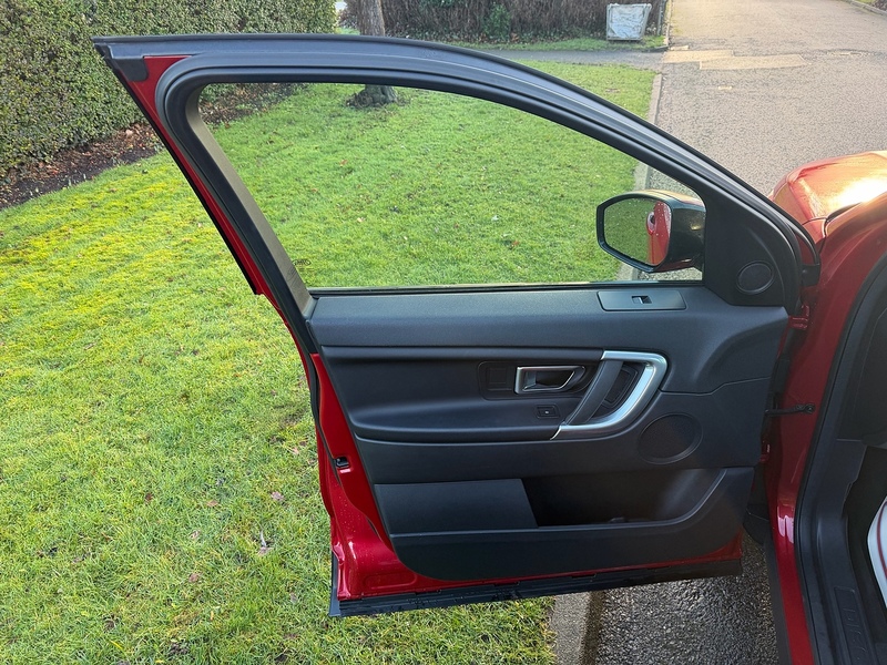 Land Rover 2.0 eD4 SE SUV 5dr Diesel Manual Euro 6 (s/s) (5 Seat) (150 ps)